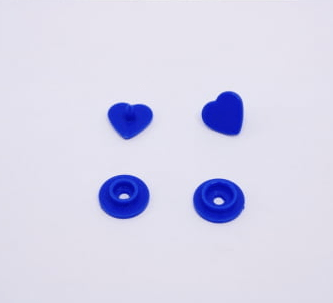Botão de Pressão Ritas nº 10 Coração Azul Royal (Pacote com 50 peças)